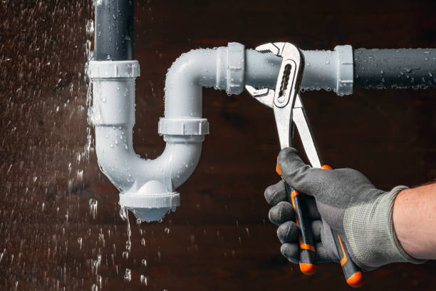 Professional Drain Cleaning technician working in Lignum, VA